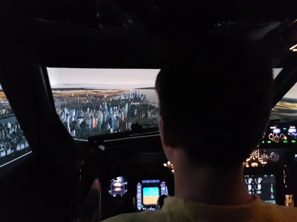 Dastyflysim Bagnatica Boeing 737 Full Motion, A320, B737 Static & F-18 — Milan-3