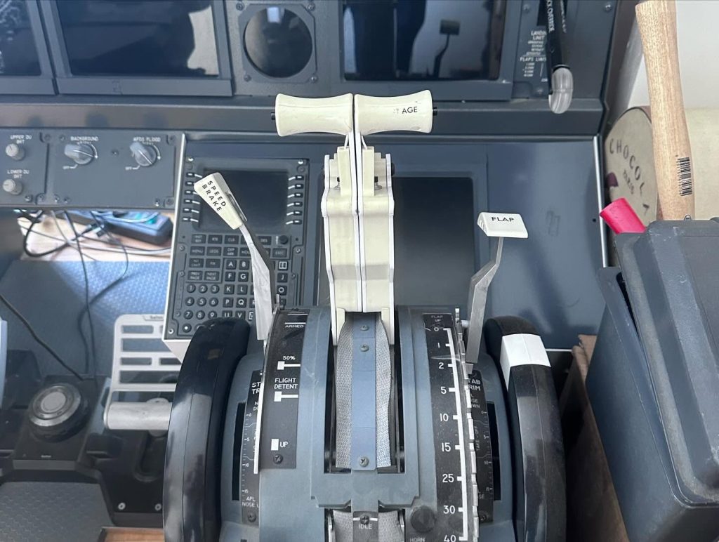 Dreamflight737 Flight Simulator Istanbul Boeing 737 Cockpit Experience in Bakirkoy