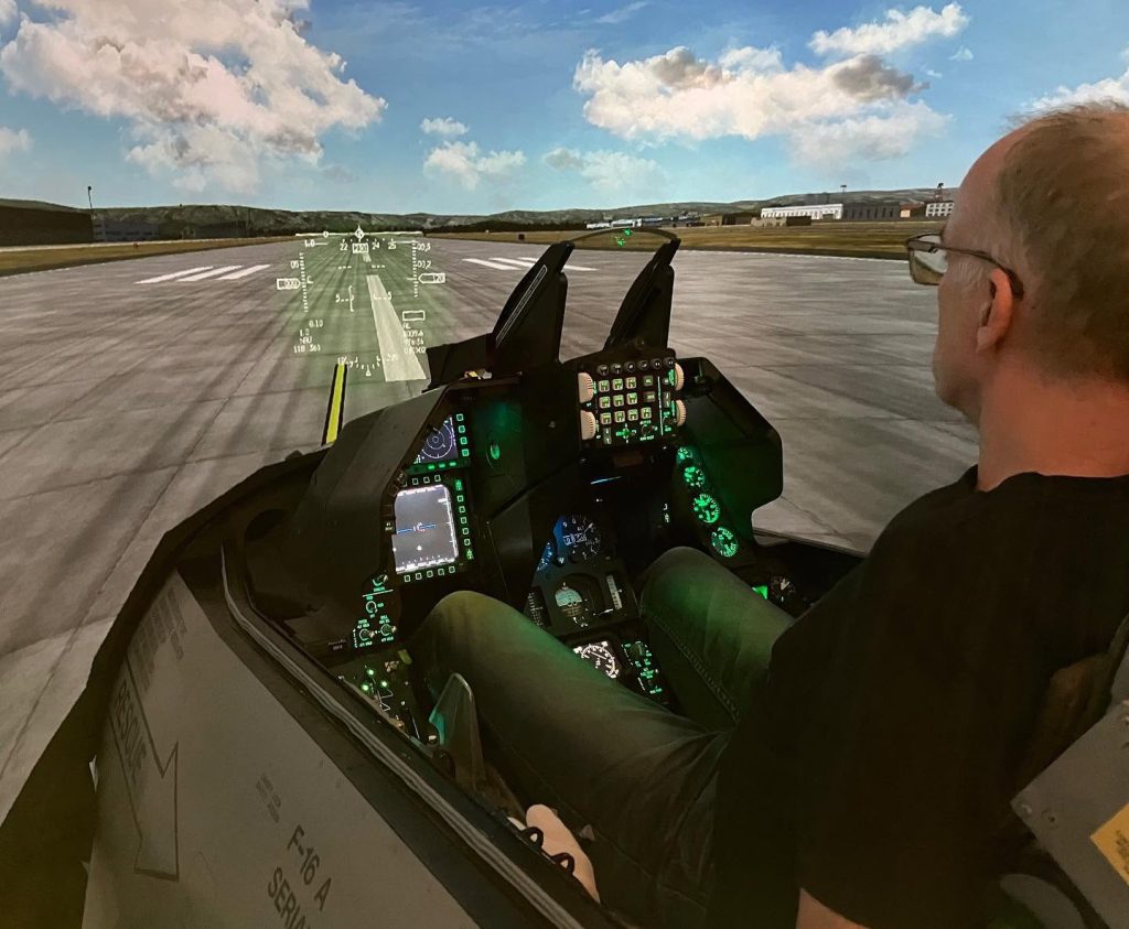 F-16 SIM EXPERIENCE Aalborg F-16 Fighting Falcon Simulator at Aalborg Airport-1