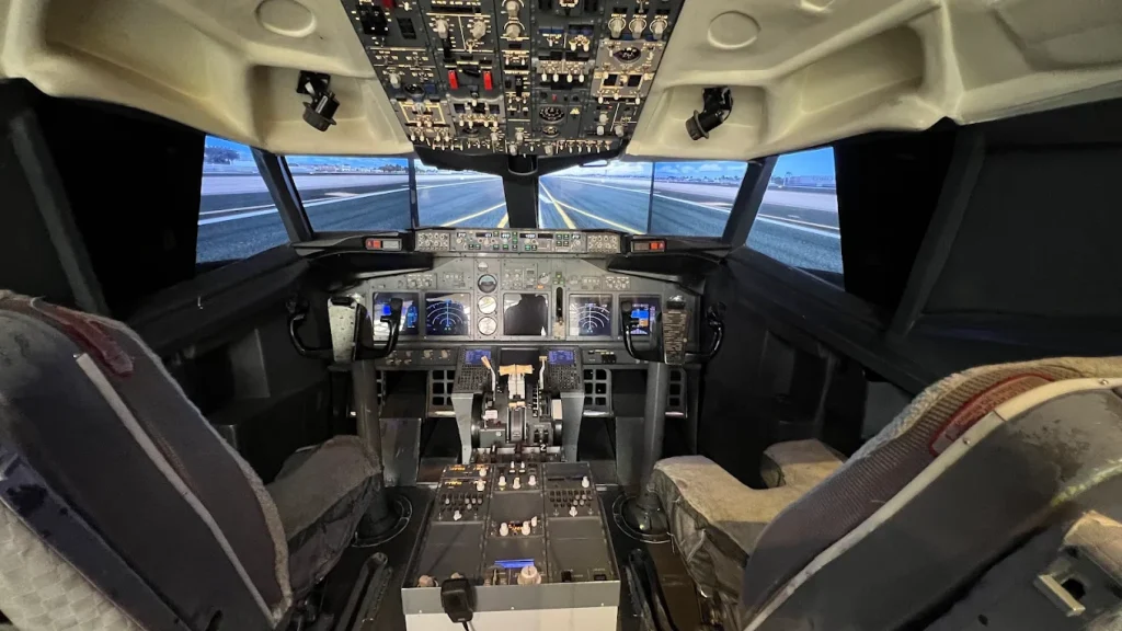 Flight 4 Fantasy Mumbai Boeing 737, Cessna & Fighter Jet Simulators at Phoenix Marketcity Kurla-7