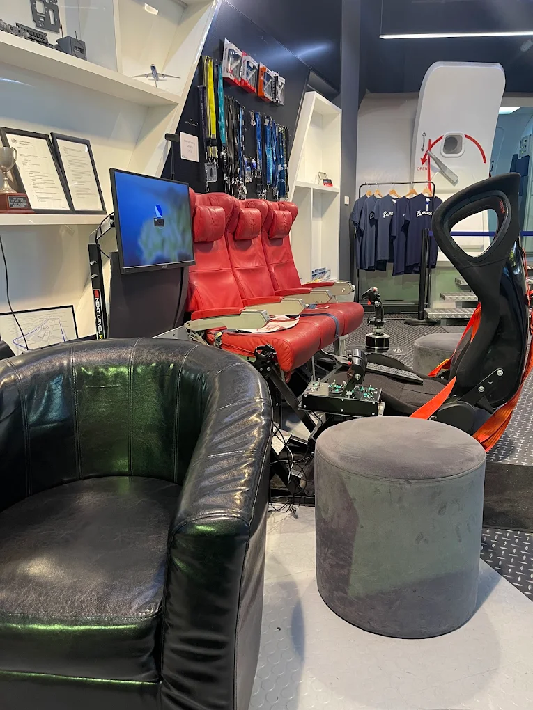 Flight Experience Melbourne Boeing 737 Flight Simulator in the CBD-3