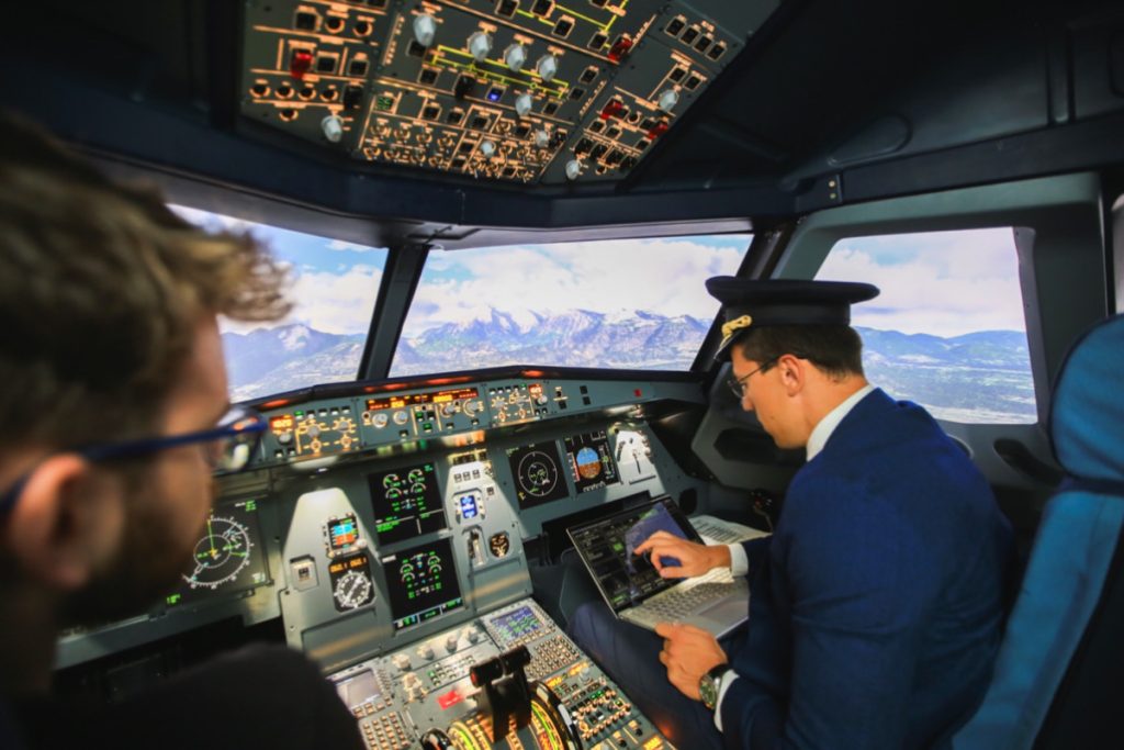 Flight Simulator #1 Copenhagen Airbus A320 Cockpit Experience in the Danish Capital-5