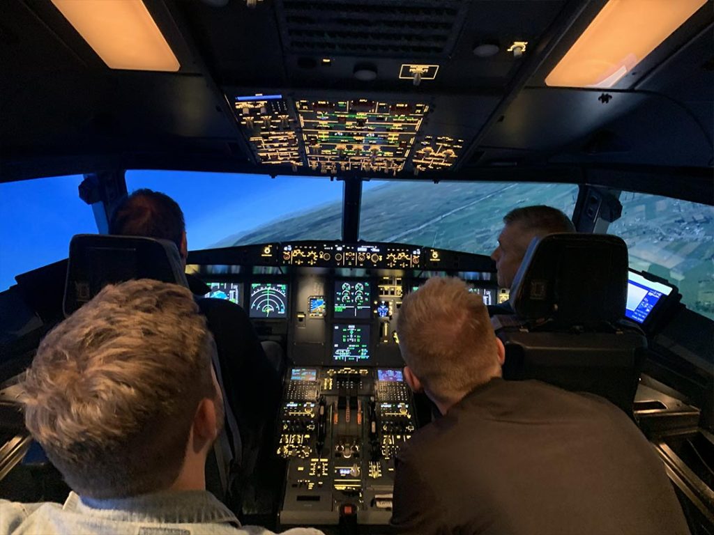 Flight Training New Zealand Christchurch Sky High A320 Adventure Simulator-3