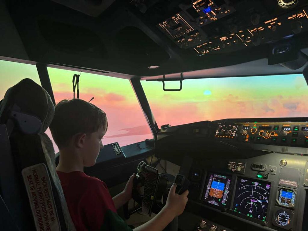 FlightSim NZ Boeing 737 Flight Simulator in Silverdale, Auckland — New Zealand Routes-5
