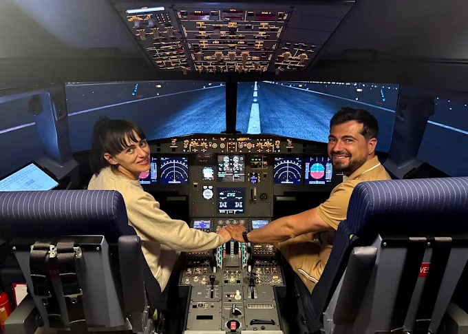FlightX Flight Simulator Cluj Airbus A320 Cockpit Experience in Cluj Napoca