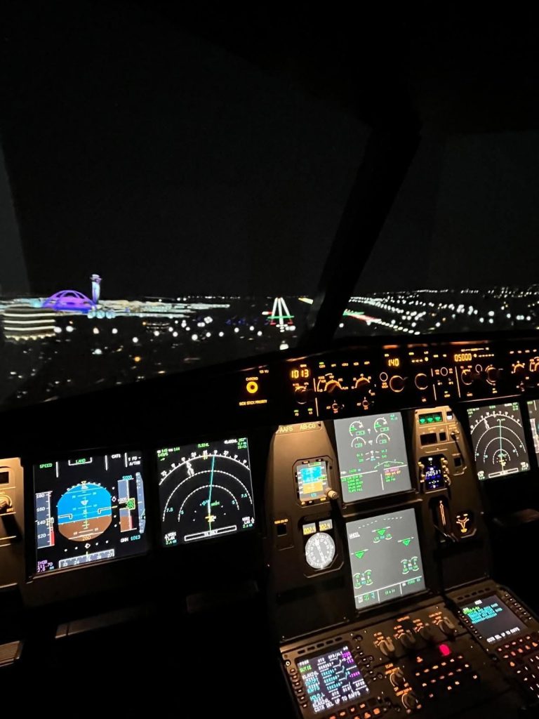 Flighthour Oberhausen Airbus A320 Flight Simulator in the Ruhr Valley-2