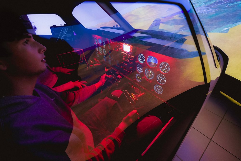 GreekSimmers Flight Simulator Athens Airbus A320 EDGE 6D Experience in Koropi
