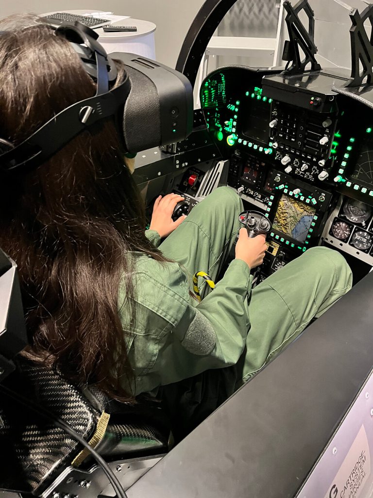 HeliSpace Flight Simulator Krapinske Toplice Mil Mi-171 & FA-18 Cockpit Experience in Zagorje-2