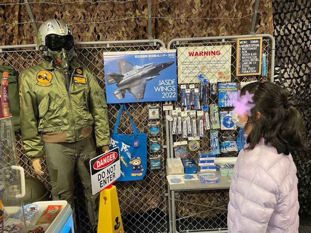 LUXURY FLIGHT Fighter Store Kamata Tactical Military Jet Experience at Haneda Innovation City-3