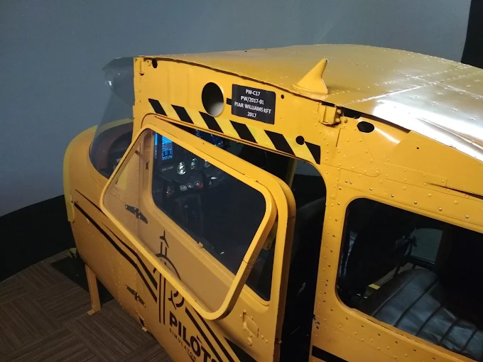 Pilots Simulator Center Budapest Multi Aircraft Cockpit Experience in Ferencvaros