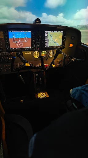 Pilots Simulator Center Budapest Multi Aircraft Cockpit Experience in Ferencvaros