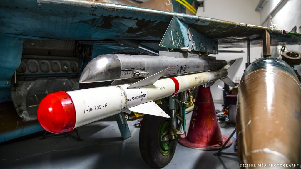 RealSim Liberec Authentic McDonnell Douglas DC-9 & MiG-21 Jet Fighter Simulators-6
