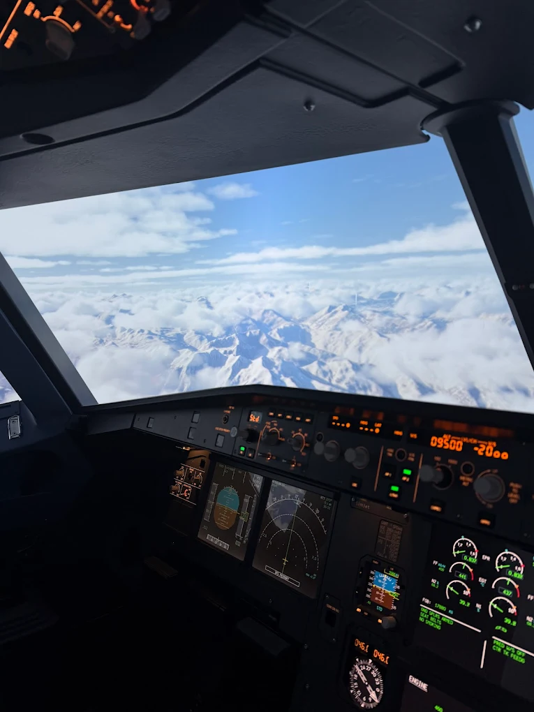 SimJet Flight Simulator Bratislava Airbus A320 Cockpit Experience in Staré Mest-2