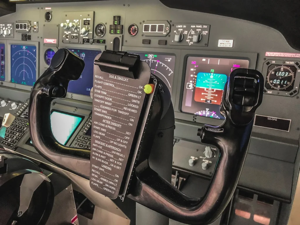 Simulation Project Milan Boeing 737-800 Flight Simulator in Cinisello Balsamo-3