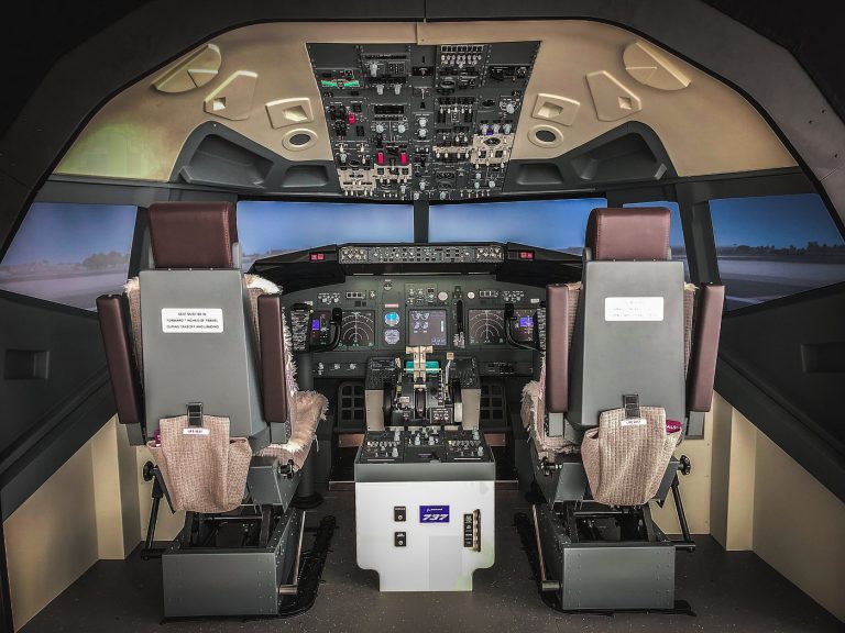 Simulation Project Milan Boeing 737 800 Flight Simulator in Cinisello Balsamo