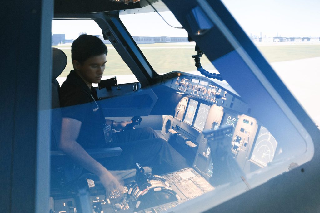 Sputnik Aviation Flight Simulator Manila Airbus A320 Experience in Mandaluyong