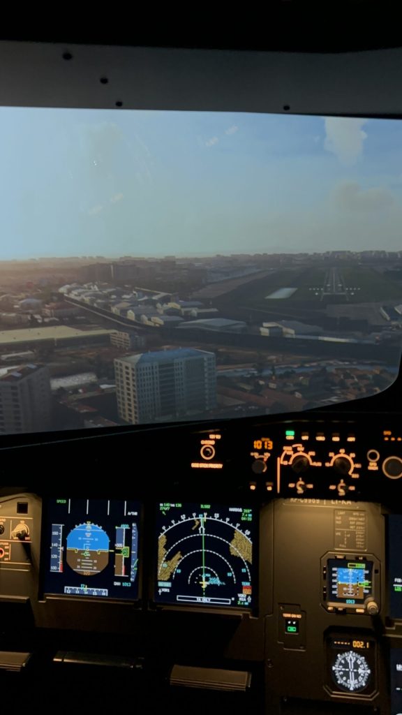 Sputnik Aviation Flight Simulator Manila Airbus A320 Experience in Mandaluyong