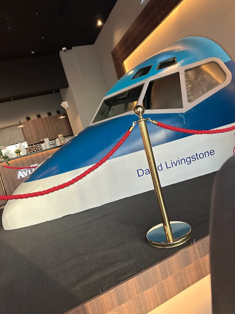 The Aviator Lounge Boeing 737-800NG Experience Doha-7