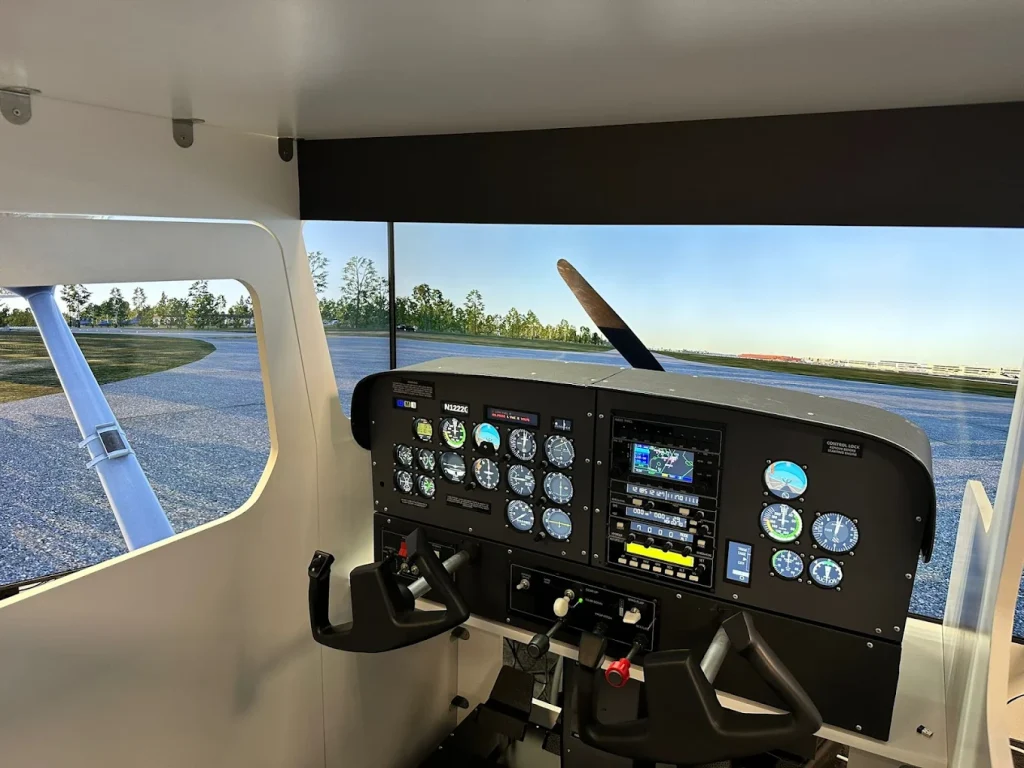 Wings Academy Singapore Airbus, Boeing, Fighter Jet & Helicopter Simulators-2