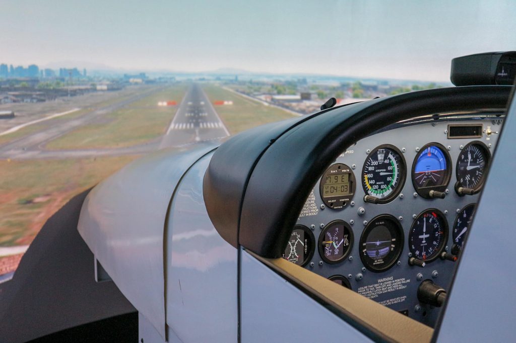 Yatzar Simulation Flight Simulator Paranaque Cessna 172 Experience in Sucat