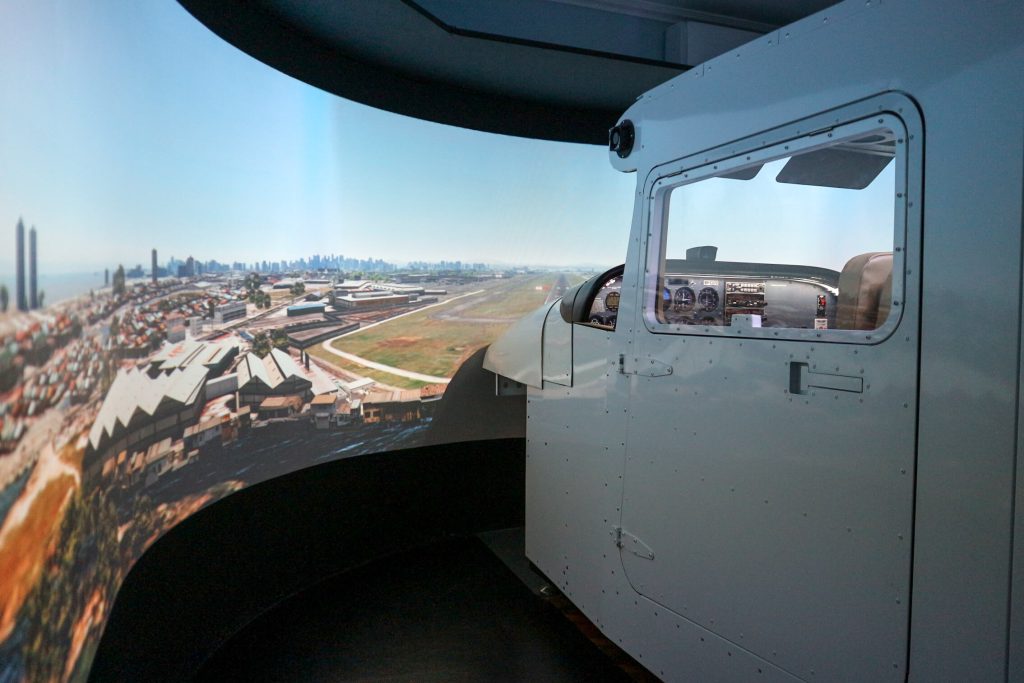 Yatzar Simulation Flight Simulator Paranaque Cessna 172 Experience in Sucat