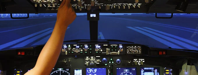 iFly Flight Simulator Turin Boeing 737 Cockpit Experience on Salbertrand