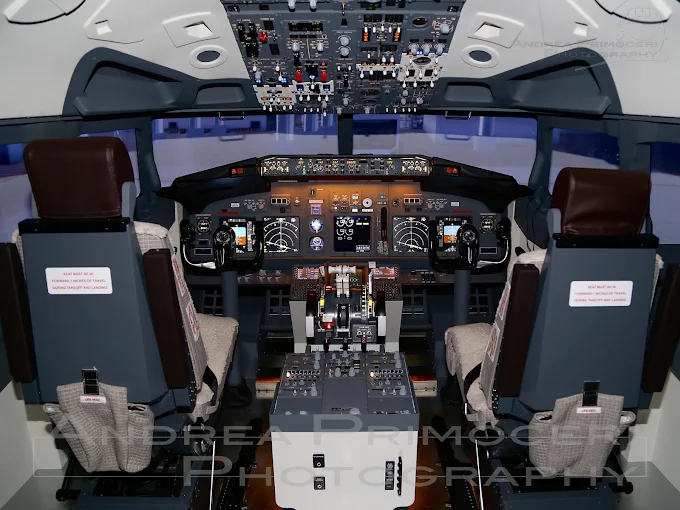 iFly Flight Simulator Turin Boeing 737 Cockpit Experience on Salbertrand